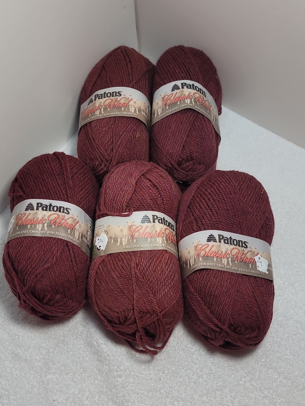 Patons Classic Wool Yarn - 5 Skeins - NWT